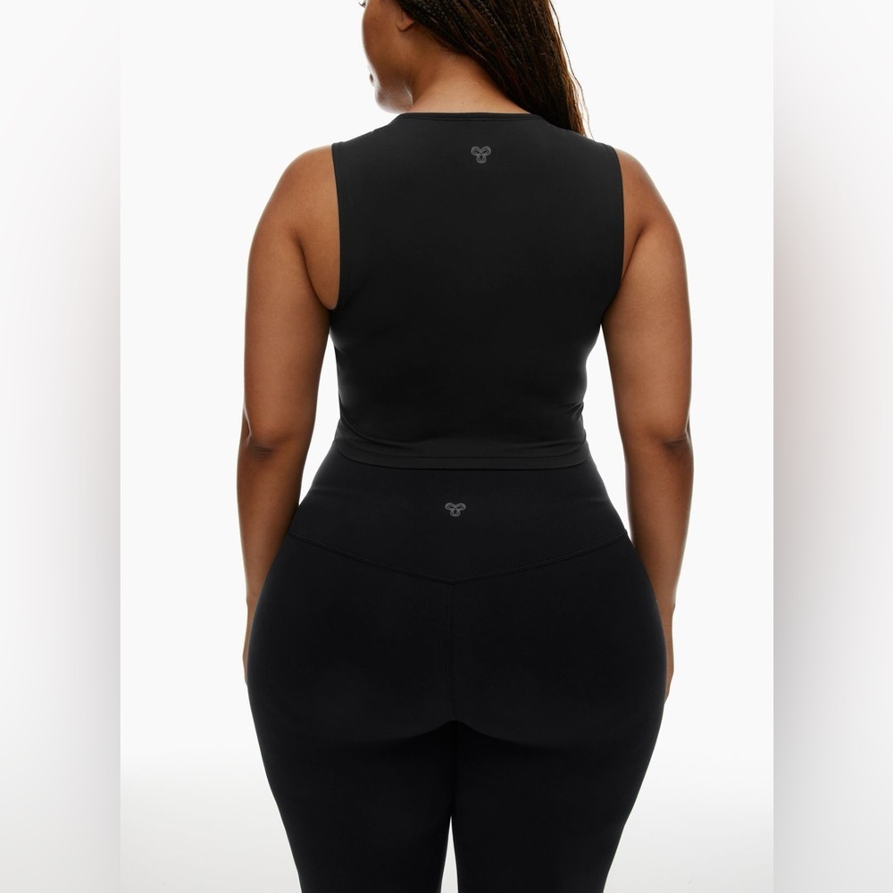 Aritzia TNA Muscle Tank - Picture 4 of 4
